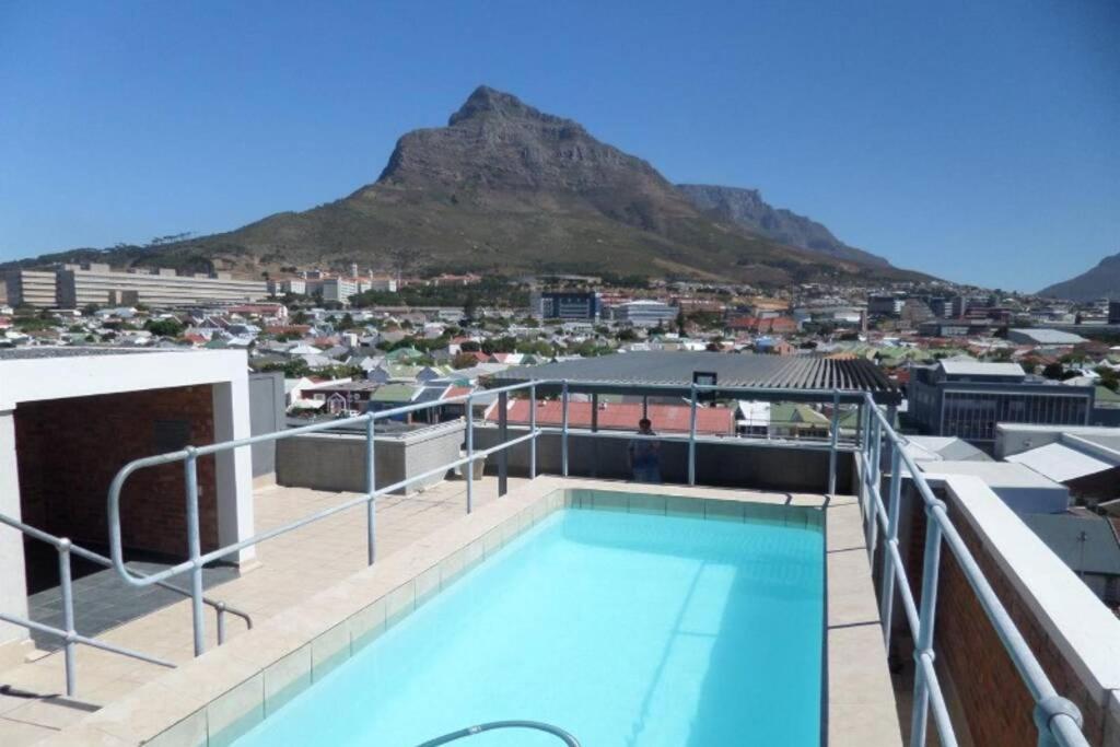 The Paragon Solo Modern Deluxe Central To Cape Town Exterior photo